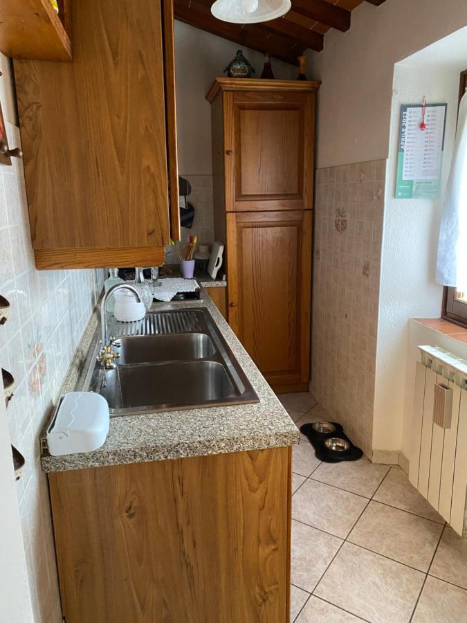 Casa Vacanze Giuliana Villore Esterno foto